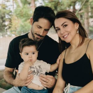 Ilean Almaguer Instagram - Que disfrute ver la vida desde tu inocencia. Te amamos gordito 🥰✨

Gracias @skillar por estas hermosas fotos! Te queremos!!!