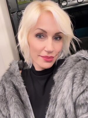 Ingrid Grudke Instagram - La noche en Japón 🇯🇵