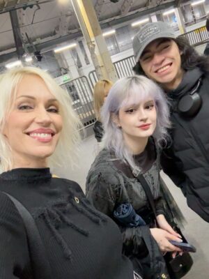 Ingrid Grudke Instagram - La noche en Japón 🇯🇵