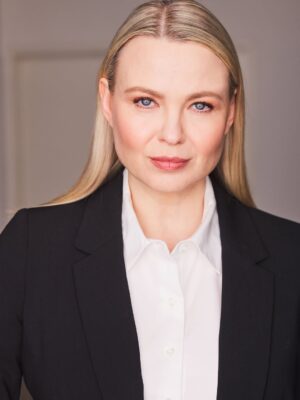 Irina Voronina Instagram - Forgot to brag about new headshots by @joannadegeneres ! So many awesome looks!!! #irinavoronina #headshots #lifeofanactor