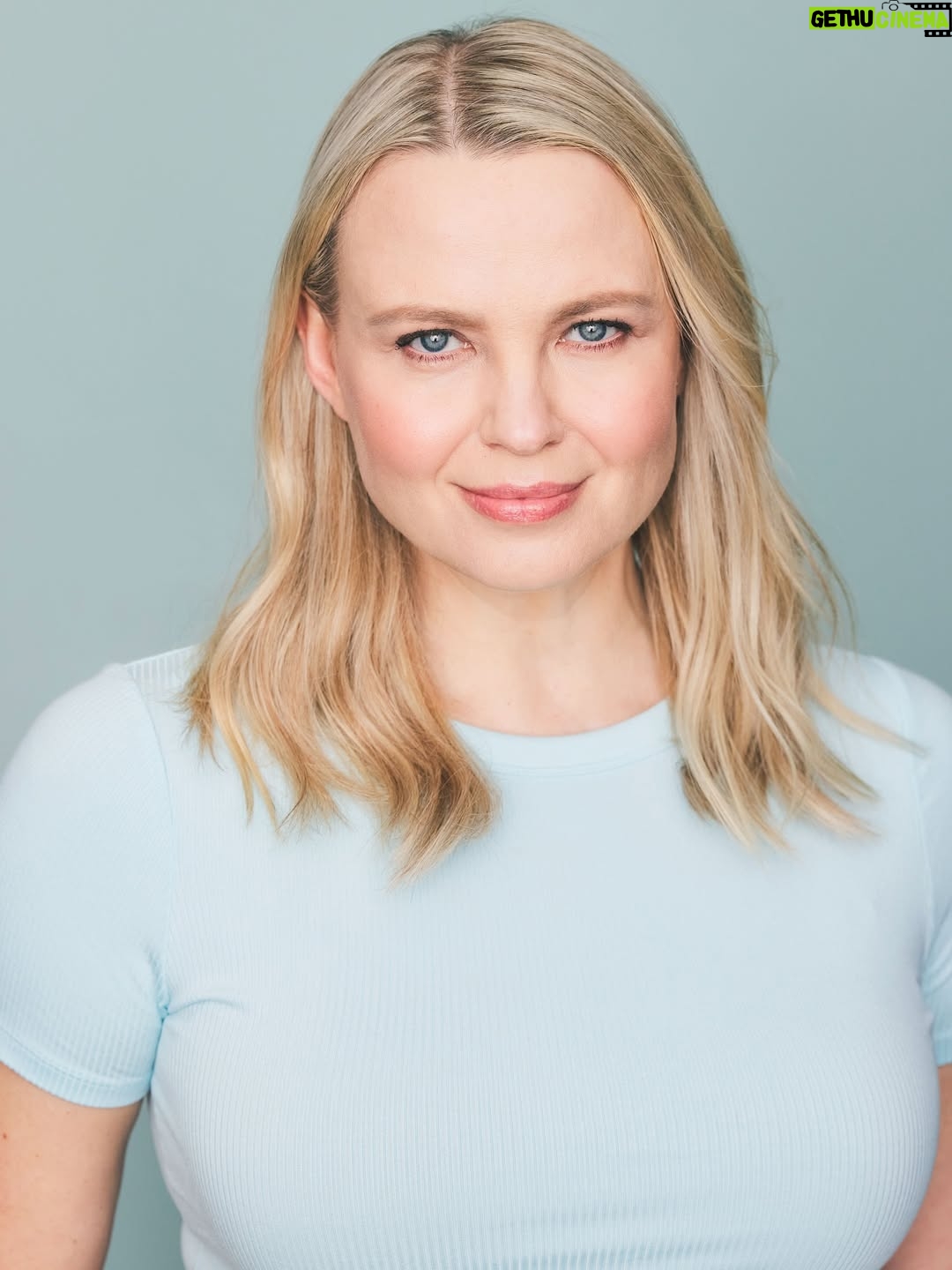 Irina Voronina - 498 Likes - Forgot to brag about new headshots by @joannadegeneres ! So many awesome looks!!! #irinavoronina #headshots #lifeofanactor