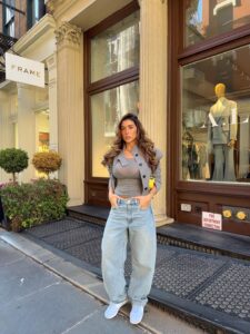 Actress Isabeau Delatour HD Photos and Wallpapers October 2025