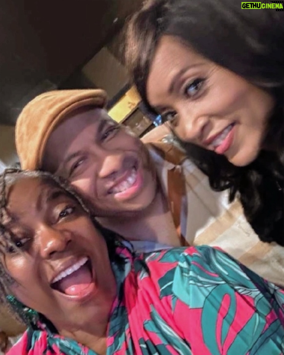 Jackée Harry - 2.1K Likes - With my friends for LIFE! @lodivadevine & @donbwelch 💕