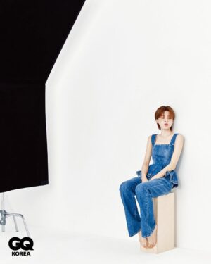 Jang Do-yeon Instagram - 새로이 빚어졌거나, 또는 미처 몰랐던 장도연의 장면들. 그리고 ‘좋은 영화’ 목록에 꽂아두고 자꾸 재생하고 싶은 슴슴하고 앙증맞고 짙은 장도연의 이야기를 <지큐> 7월호, gqkorea.co.kr에 담았습니다. 
-
@jang.doyoun #JANGDOYOUN #장도연 #너의나라 #장도바리바리 #GQKOREA 
-
FEATURE EDITOR 전희란 
PHOTOGRAPHER 장기평 @keep_young 
STYLIST 박선영 @fotodud 
HAIR 안혜수 @ineedsoo
MAKE-UP 강미 at 그린 @gmavec