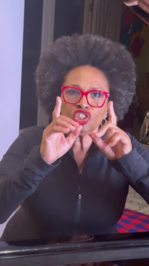 Jenifer Lewis Instagram - WE THE PEOPLE GOT THE POWER !!!
✊🏿✊🏽✊🏻✊🏿✊🏾✊🏼✊🏿✊🏻✊🏽✊🏿✊🏻✊🏿 !!!