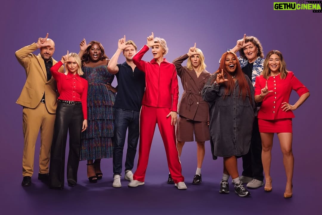 Jenna Ushkowitz - 47.8K Likes - Back with the gang. Tonight. #weakestlinkfox
