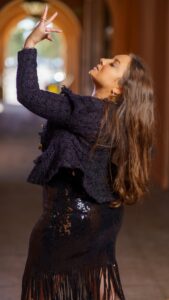 Actress Jennifer Messina HD Photos and Wallpapers September 2025