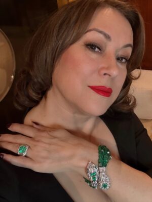 Jennifer Tilly Instagram - The new #Bulgari #polychroma collection. 💎