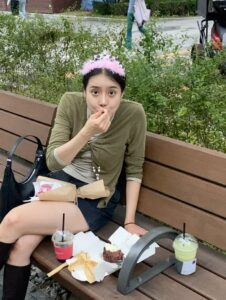 Actress Jeong Sin-hye HD Photos and Wallpapers October 2025