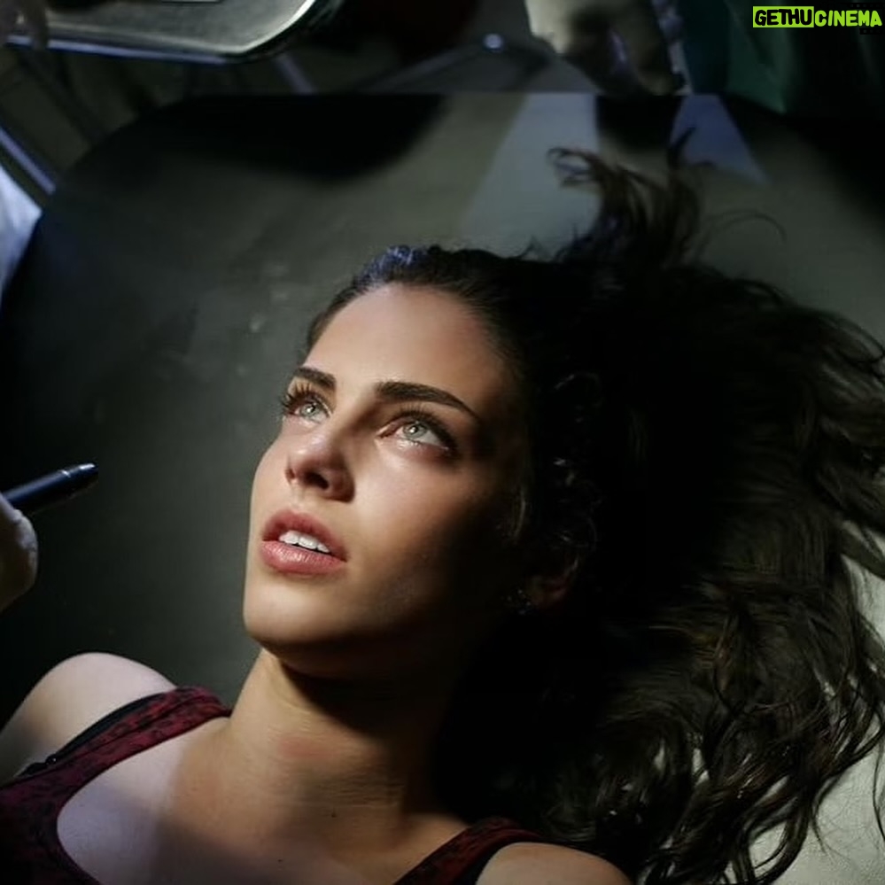 Jessica Lowndes - 5.3K Likes - ’Tis the season 🩸🦇🎃👻🔪 Getting ready to shoot a horror movie I wrote verrrry soon! 🎬 #cantwait #tbt 

Swipe to the end for one of my more bizarre roles 🤣 I love my job!