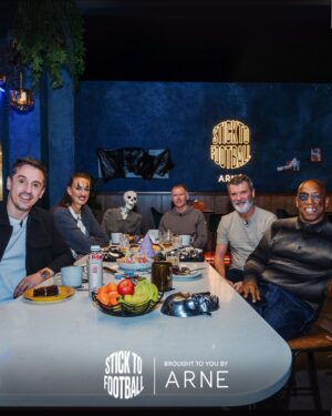 Jill Scott Instagram - Tomorrow marks 100 episodes of Stick to Football! 💯

Scholsey joins the team for one of our most open and honest conversations yet, you won’t want to miss this one. 🔴