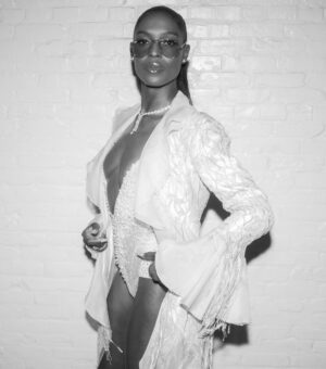 Jodie Turner-Smith Instagram - tysm for having me again @victoriassecret @adamselman 💕styled in archive 2005 @georgeschakraofficial & @chopard 💎 by theee @luxurylaw 😻

a time was truly had ❤️‍🔥

📸 by @eliastahan 

hair by @ursulastephen 
makeup by @jameskaliardos