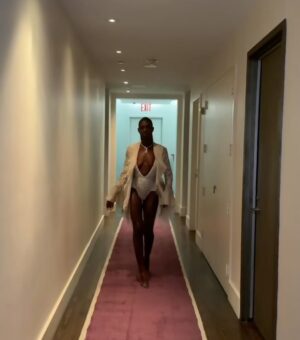 Jodie Turner-Smith Instagram - tysm for having me again @victoriassecret @adamselman 💕styled in archive 2005 @georgeschakraofficial & @chopard 💎 by theee @luxurylaw 😻

a time was truly had ❤️‍🔥

📸 by @eliastahan 

hair by @ursulastephen 
makeup by @jameskaliardos