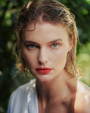 Josefina Montané Instagram - PORTAFOLIO @franklinathos
Ph @ronronrun
Makeup / Hair @franklinathos
Asistente MUA @brujanegrx
Assistente pelo @paty.pelo
By @mua_contenidos @mua.producciones