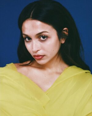Josie Totah Instagram - @ceromagazine 🌹 
By @anna__jube⁠
Photography by @danicarobinson⁠
Styling by @dottttbass⁠
Art direction by @leilabartholet⁠
Hair by @hairbyromorgan⁠
Makeup by @facesbydanii⁠
Set design by @mazefrance⁠
⁠@imprintpr
Editor-in-chief: @jonathanshia⁠
Assistant editor: @michaelmtthws