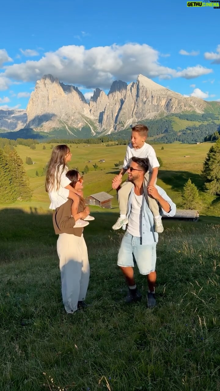 Julia Flabat - 32K Likes - C’est parti pour 10 jours de road trip aux …..
Dolomites 🇮🇹 🚐
-
Qui avait trouvé la bonne réponse ?