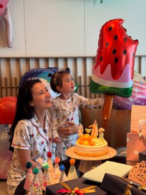 Julie Estelle Instagram - A special day celebrating Brielle🎂🎈🥳
In a blink of an eye you turned 2🥹 You are our little sunshine my baby girl❤️ Happy birthday! Je t’aime😘