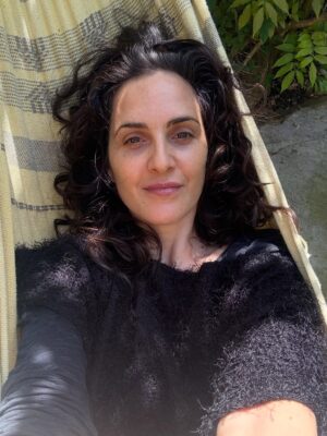 Julieta Díaz Instagram - Gracias @casalaniata por tanta paz y amor en mi finde de lunes y martes 🏡

Gracias amiga del alma @beacanciomm 🙏🏽

Nino te amo ❤️

No dejen de conocer ese hogar paraíso 🍃