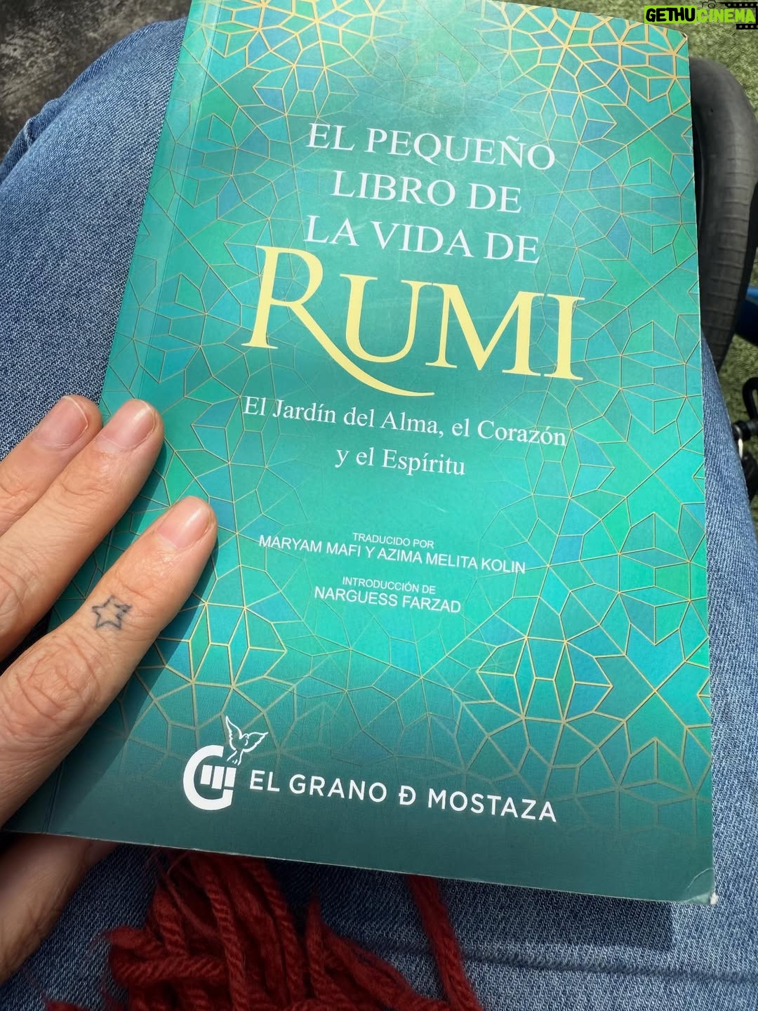 Julieta Díaz - 12.5K Likes - Gracias @casalaniata por tanta paz y amor en mi finde de lunes y martes 🏡

Gracias amiga del alma @beacanciomm 🙏🏽

Nino te amo ❤️

No dejen de conocer ese hogar paraíso 🍃