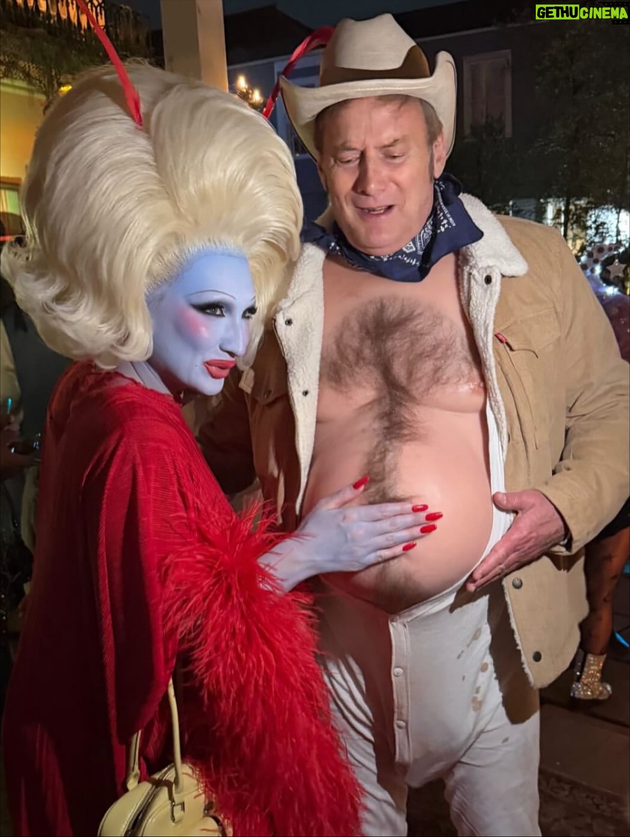 Juno Birch - 23K Likes - New Orleans dump! 🦞❤️👽