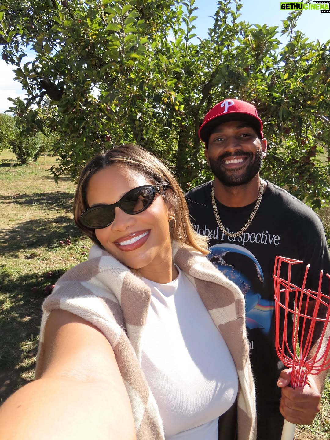 Kamie Crawford - 87.6K Likes - A wish come true 🎂🦂💍🥂 - had such a great week turning 33, I forgot to post about it but here we are 😂🥹🍎