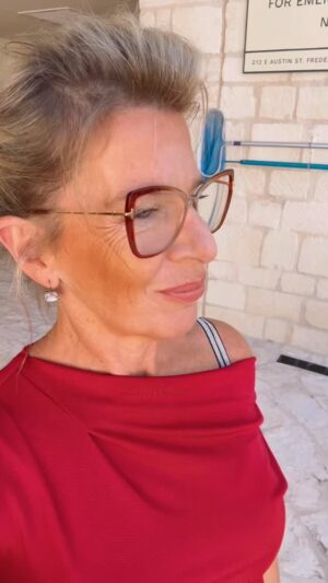 Katie Hopkins Instagram - Do you need to be told to breathe? This is TEXAS GAAADDDAAMMMIIITT.