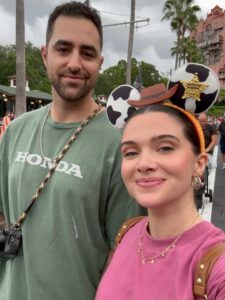 Actress Katie Stevens HD Photos and Wallpapers September 2025