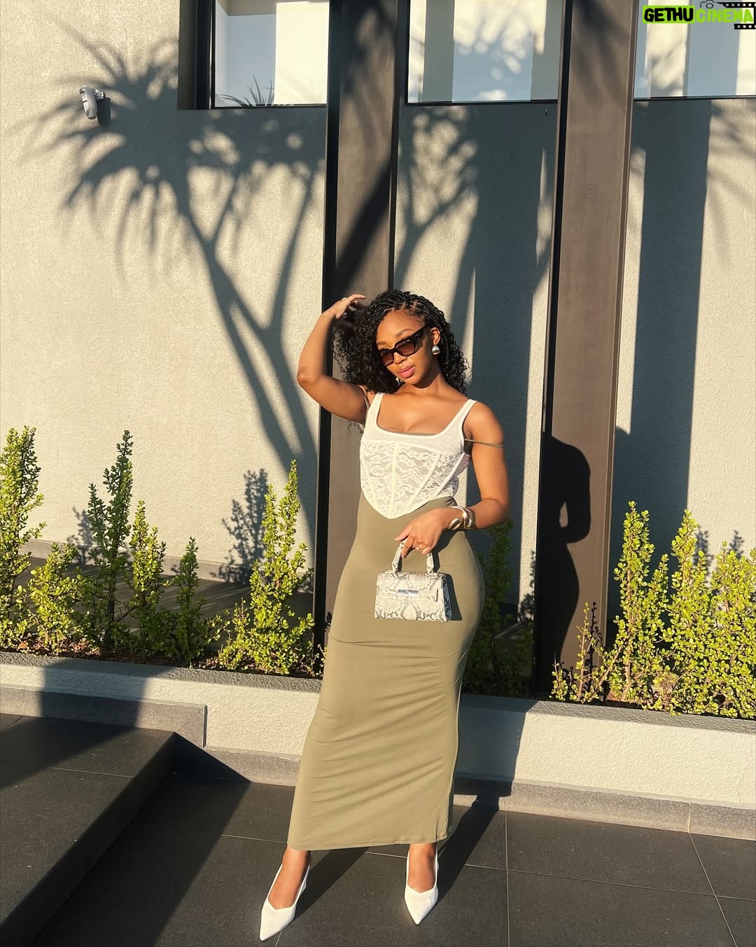 Khosi Ngema - 190.2K Likes - Felt cute☺️ 

Grateful for the love around me today. It’s been a life changing year chile🥹. Learning to love on myself out loud and I’m 26 in a week. Thank you God!🤭🩵🐝