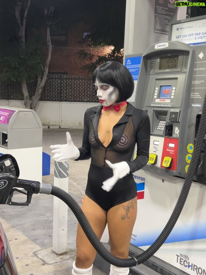 Kiana Ledé - 8K Likes - Boo BITCH!🩸👻