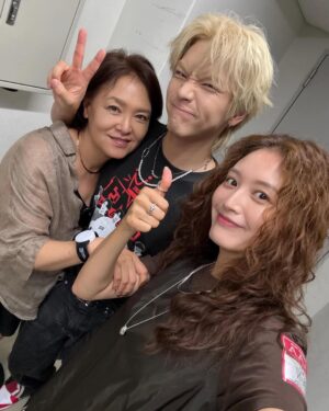 Kim Jae-kyung Instagram - 좀많이멋지네🥁