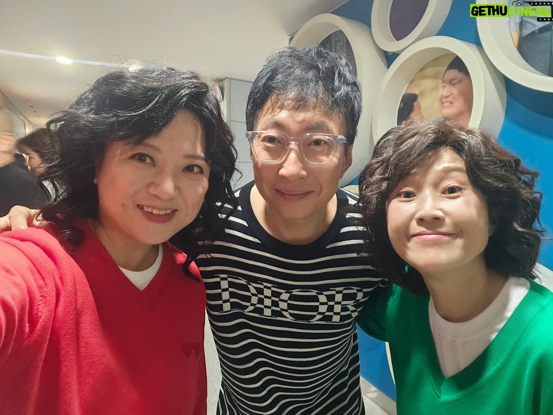 Kim Sook - 18.5K Likes - 서울가요제 재밌게 보셨나요?? 풍요롭고 즐거운 추석 보내셔요~~#놀면뭐하니 #서울가요제
