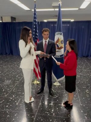 Kimberly Guilfoyle Instagram - Today, under the leadership of President Donald J. Trump, I was sworn in as the first woman to serve as U.S. Ambassador to the Hellenic Republic.

It is the honor of a lifetime to represent the American people and strengthen the unbreakable bonds of friendship, freedom, and shared values between the United States and Greece. 🇺🇸🇬🇷