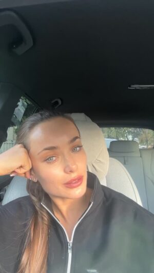 Kseniia Mishyna Instagram - За вашими проханнями залишаю тут 🙏🏻

Бажаю Вам кожного дня - найкращого дня ♥️