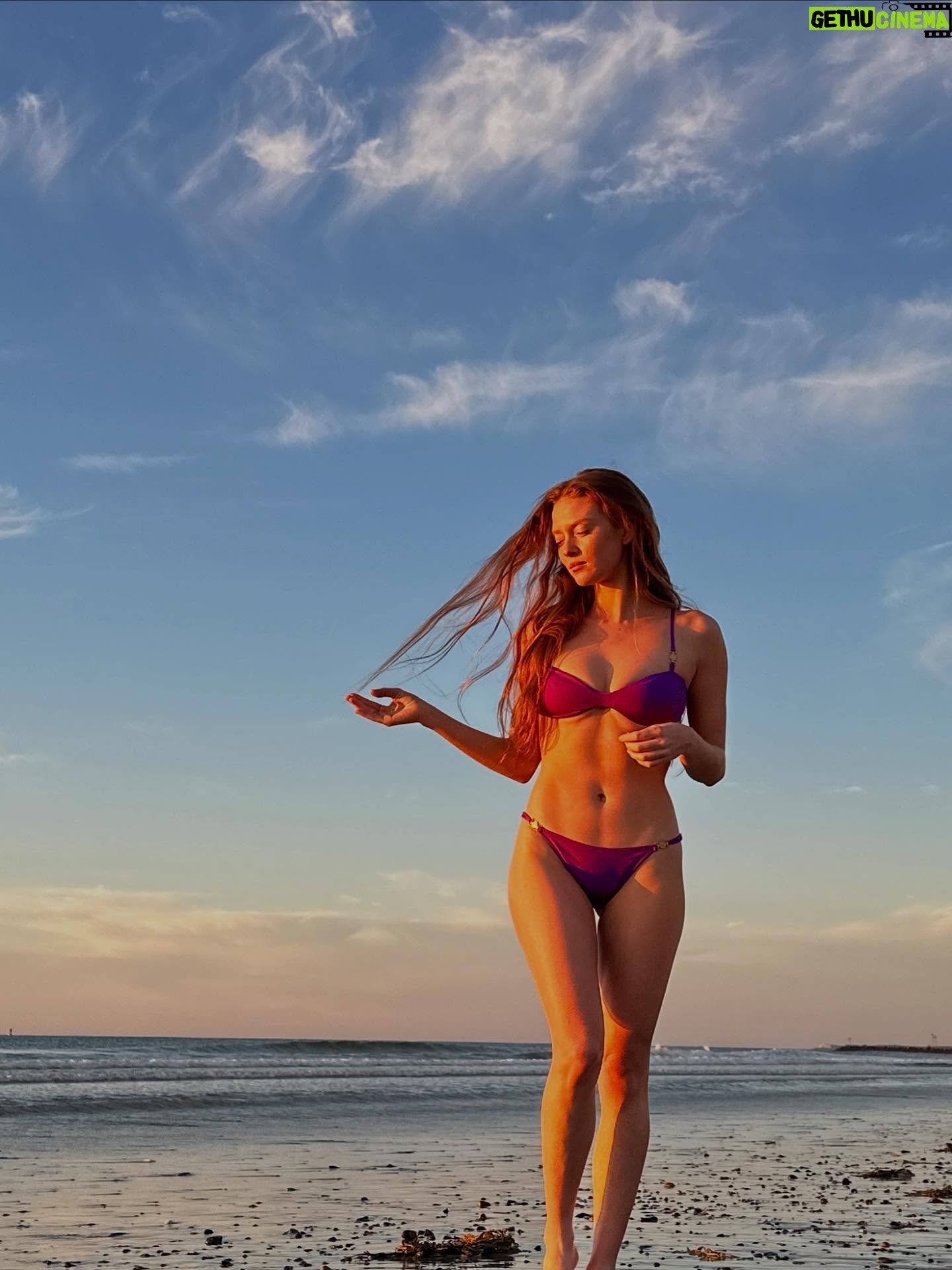 Larsen Thompson - 5.2K Likes - sunrise story🫶🏼🫶🏼🫶🏼