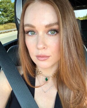 Leanna Decker Instagram - 💚