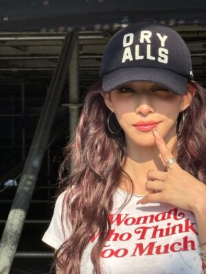 Lee Chaeyoung Instagram - 