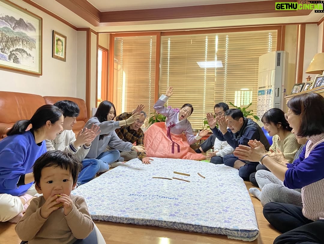 Lee Mi-do - 25.2K Likes - 다시올리는 #엄마의개인생활 명절편🥰 
#장손며느리라행복해요