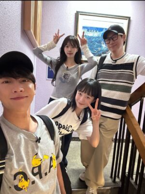 Lee Mi-joo Instagram - 💙

#석삼플레이 
#석삼패밀리