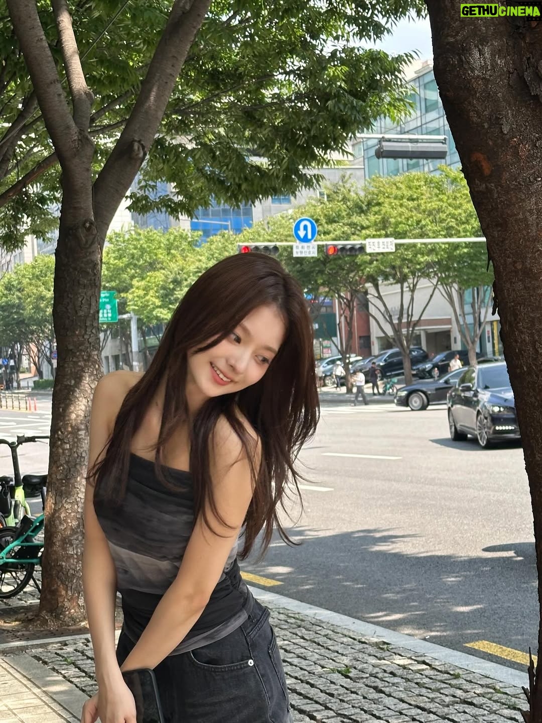 Lee Nagyung - 169.2K Likes - 