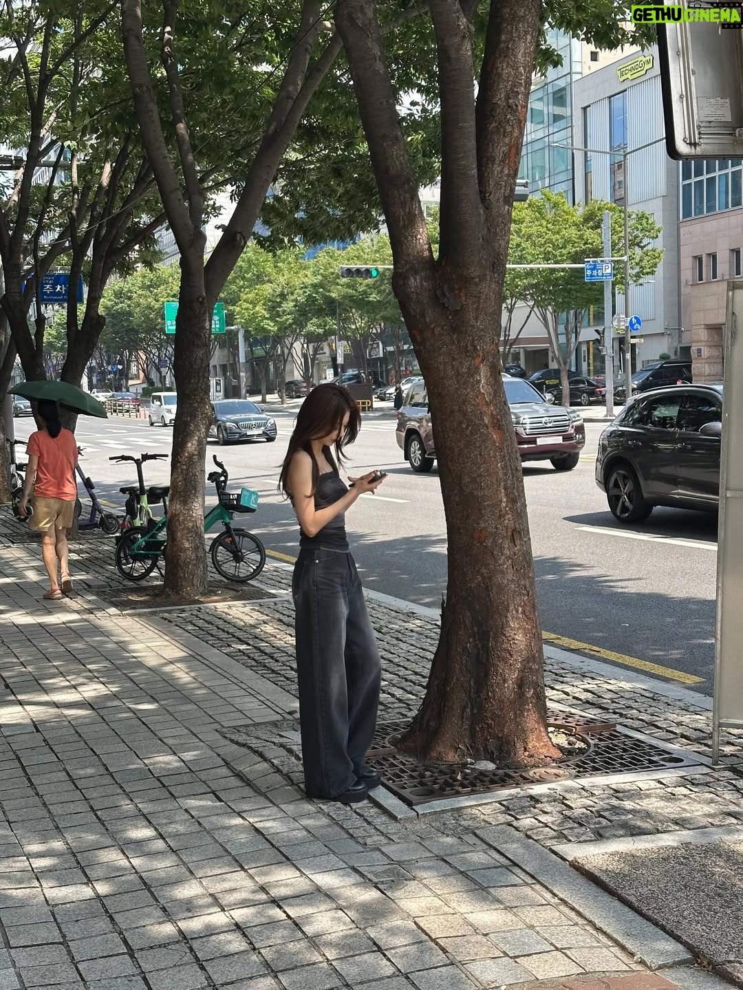 Lee Nagyung - 169.2K Likes - 