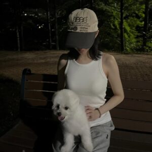 Lee So-i Instagram - 누나랑 사진 좀 찍어죠🐶🥹