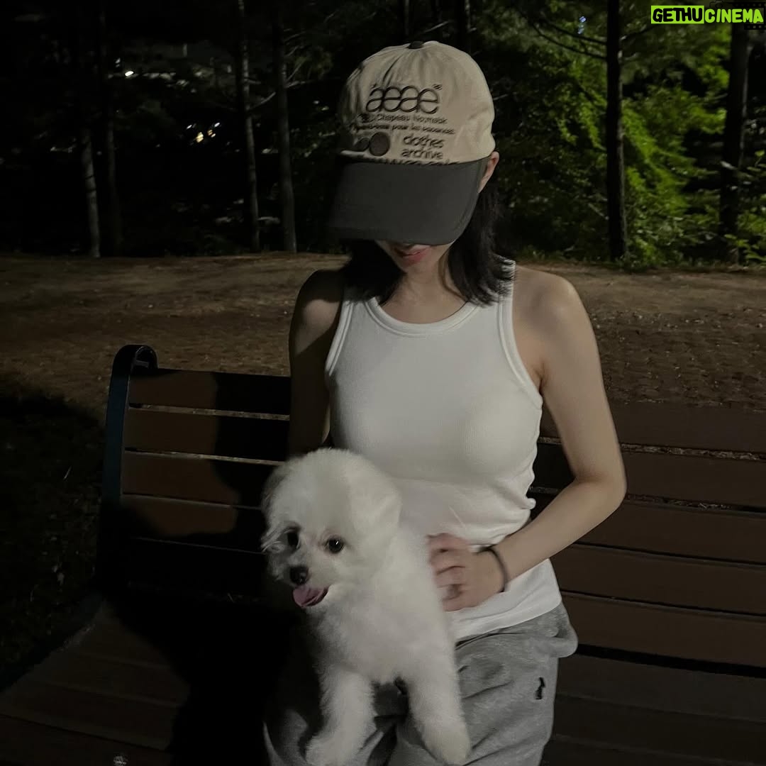 Lee So-i - 3 Likes - 누나랑 사진 좀 찍어죠🐶🥹