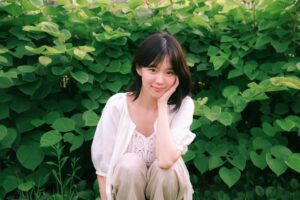 Lee So-i Instagram - ☘️