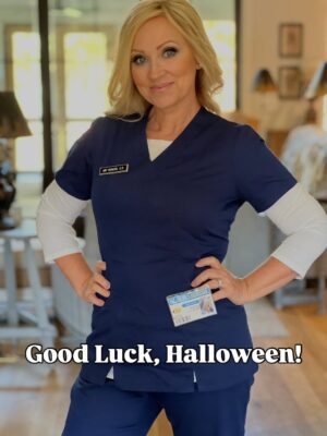 Leigh-Allyn Baker Instagram - Stay safe out there! Good Luck, Halloween!