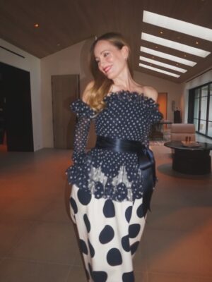 Leslie Mann Instagram - Mommy daughter date💕 Thank you @academymuseum for having us!
