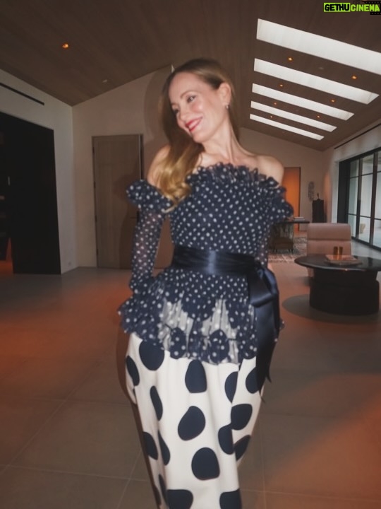 Leslie Mann - 72K Likes - Mommy daughter date💕 Thank you @academymuseum for having us!