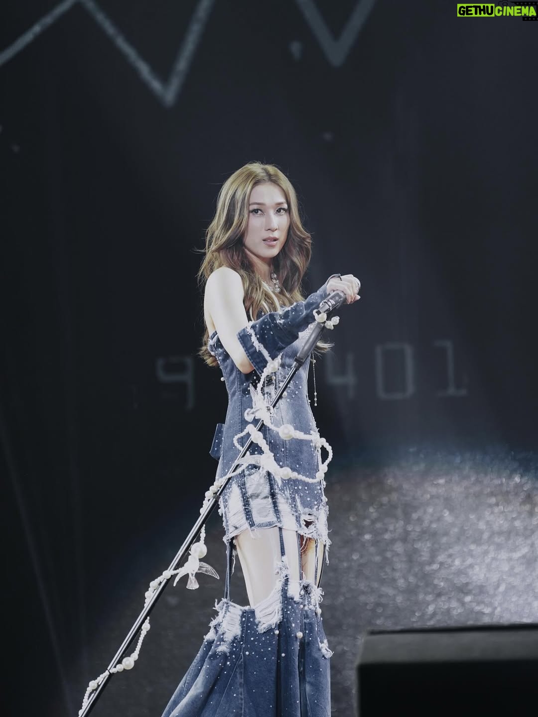 Linda Chung Ka-Yan - 28.8K Likes - Love 我的家鄉新會🩵

It was a night to remember ✨
You guys were amazing 🎶🫧🌻

lovelovelove
 -L- 

#Rememberconcert
#💋