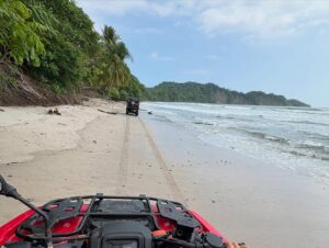 Lola Flanery Instagram - Costa Rica !