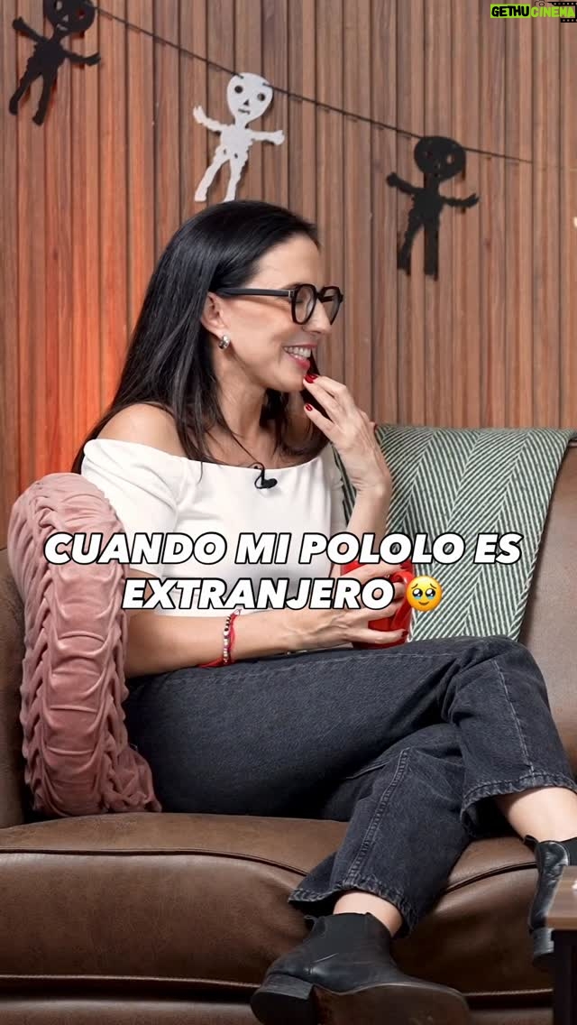 Luz Valdivieso - 6.8K Likes - Jajaja como? Han tenido pololos extranjeros peopleeee?