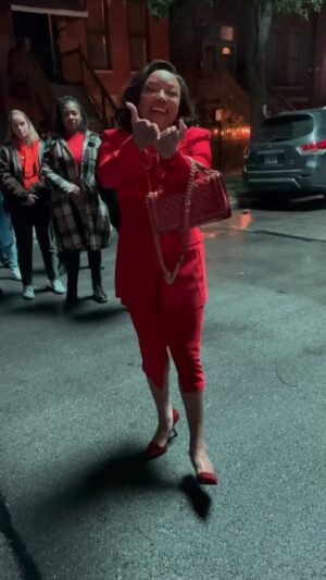 Lynn Whitfield Instagram - What a ride.

After two powerful seasons on The Chi, my time as Alicia has come to an end. It’s been an honor to step into the shoes of a woman so fierce, complex, elegant, and unapologetically rooted in her power.

A huge Thank you to @paramountplus @showtime @disney @shothechi @lenawaithe @qlenear @dgossfield for trusting me to bring Alicia to the screen. 

Thank you to the entire cast, crew, writers, and fans for embracing me and this role and Chicago will always hold a special place in my heart.

#TheChi #LynnWhitfield #XOLW #AliciaOnTheChi #That’sAWrap